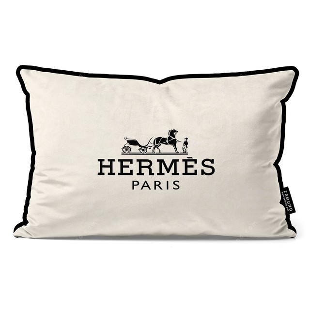 کاور کوسن هرمس طرح لوگوی طلایی برند 2
