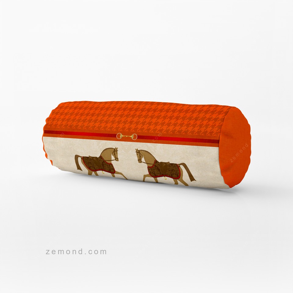 کوسن استوانه ای (سوسیسی) هرمس طرح اسب سلطنتی اصیل 4 کد 367 نارنجی