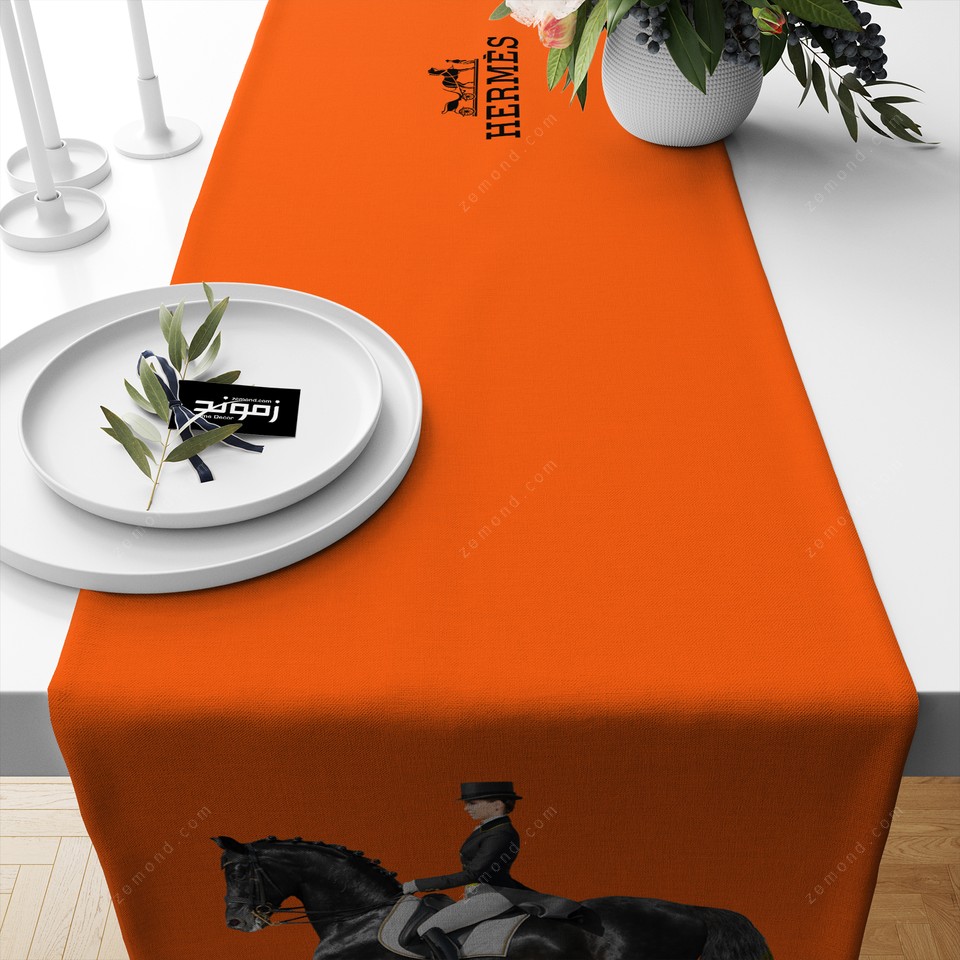 رانر هرمس طرح بانوی سوار بر اسب سلطنتی 1 کد 1 کد 369 نارنجی